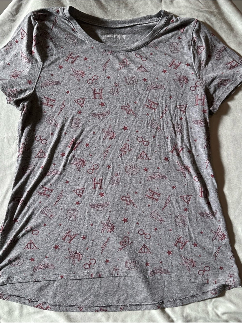 Warner Bros. Heather Gray Tee with Maroon Icon Print